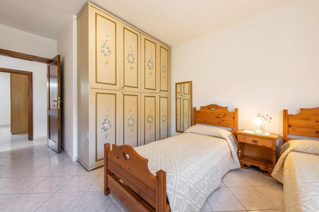 Prázdninový dům Appartamento In Villa Gelsomino Domus De Maria Itálie